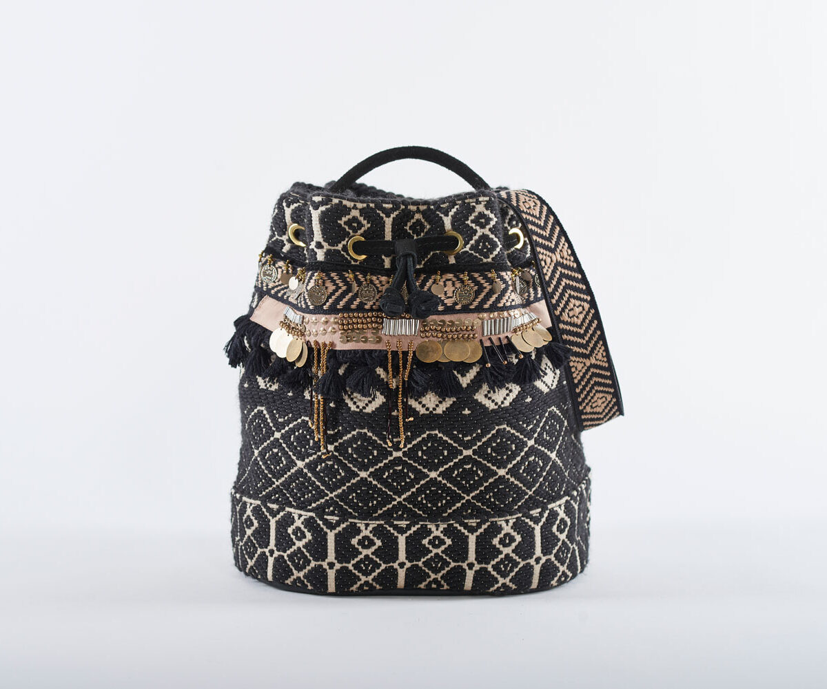 Basket Wool (A04)