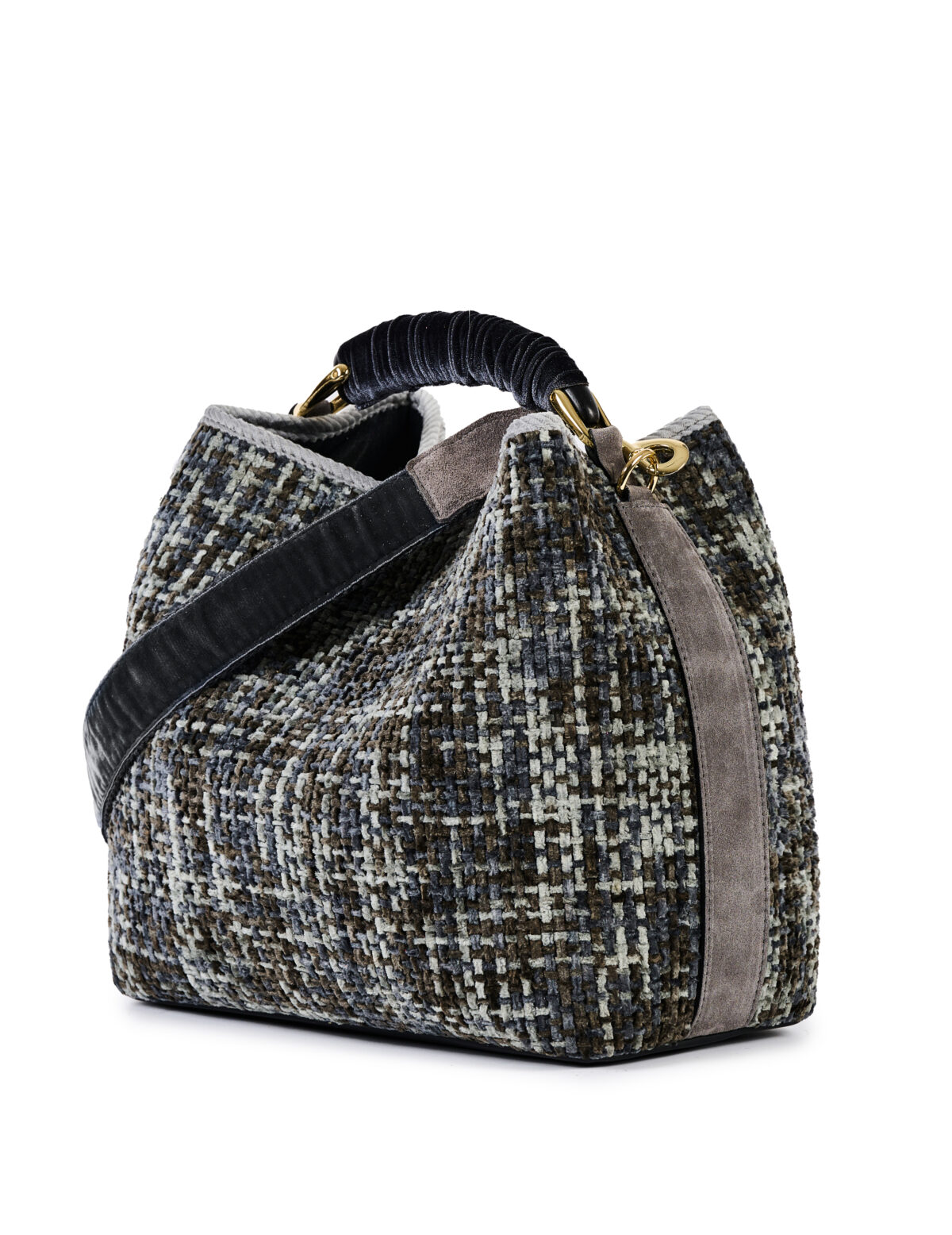 Mod. Coral Art. Chenille Col. C04