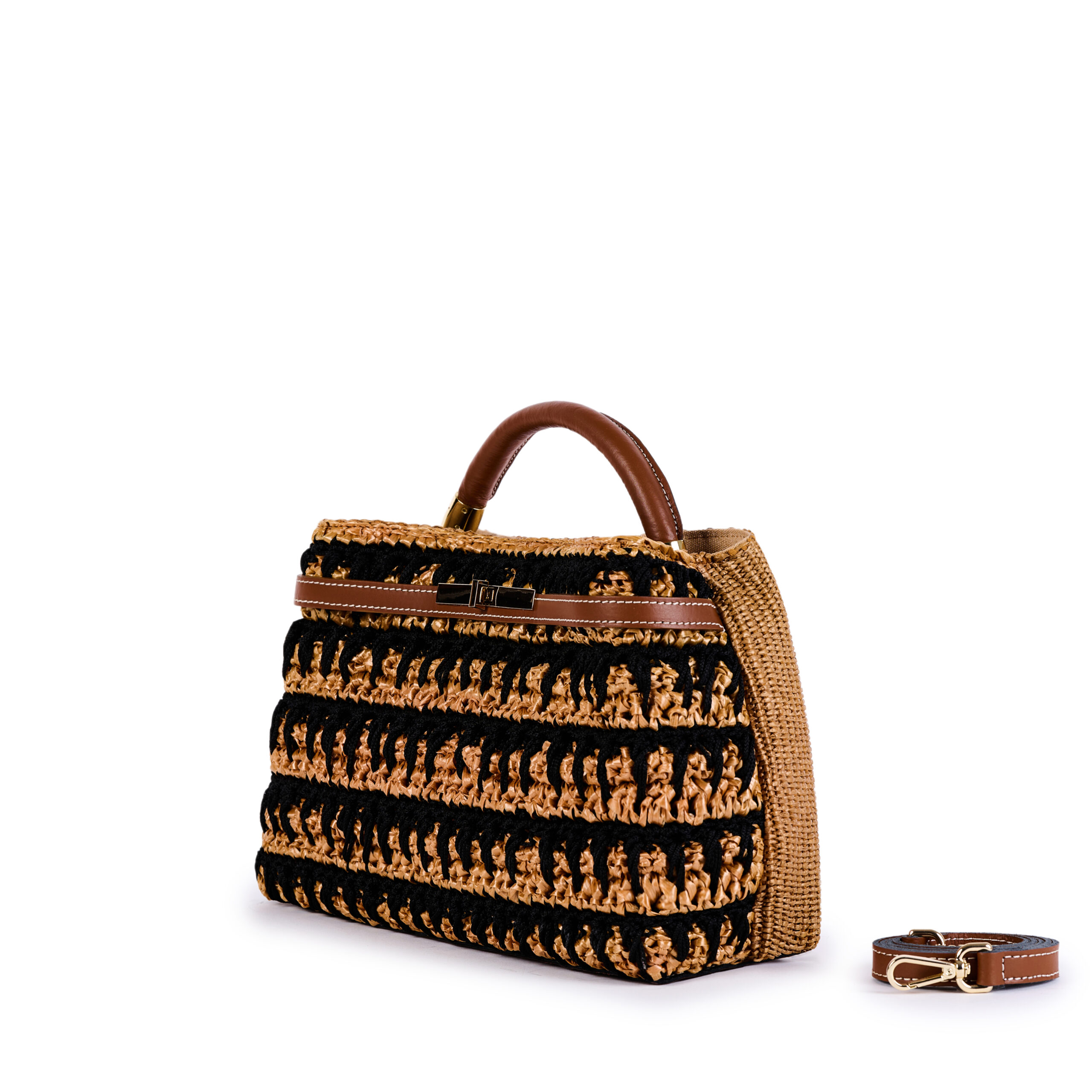 ViaMailBag-alma-streak-q03